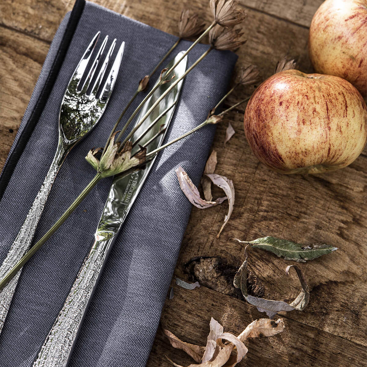 SUPERNATURE MIRROR FINISH Table fork