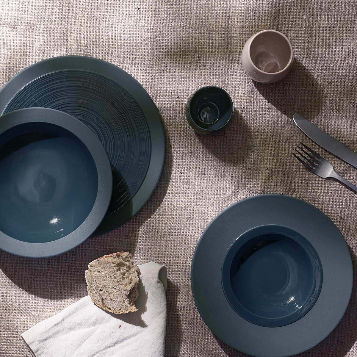 BAHIA BLUE STONE Large bowl gourmet plate 26 cm