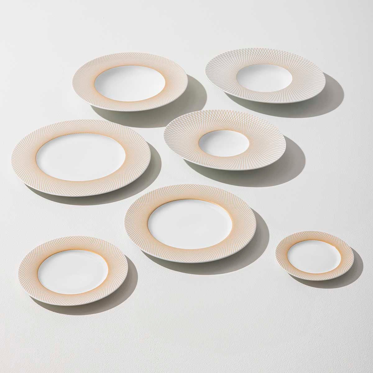 GRAPHIQUE CLASSIQUE DORE Dessert plate 22,5cm