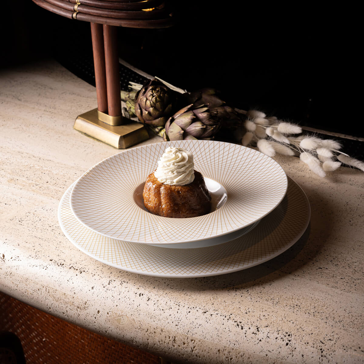 Image du produit: GRAPHIQUE CLASSIQUE DORE Gourmet ovale plate 30cm x 26cm