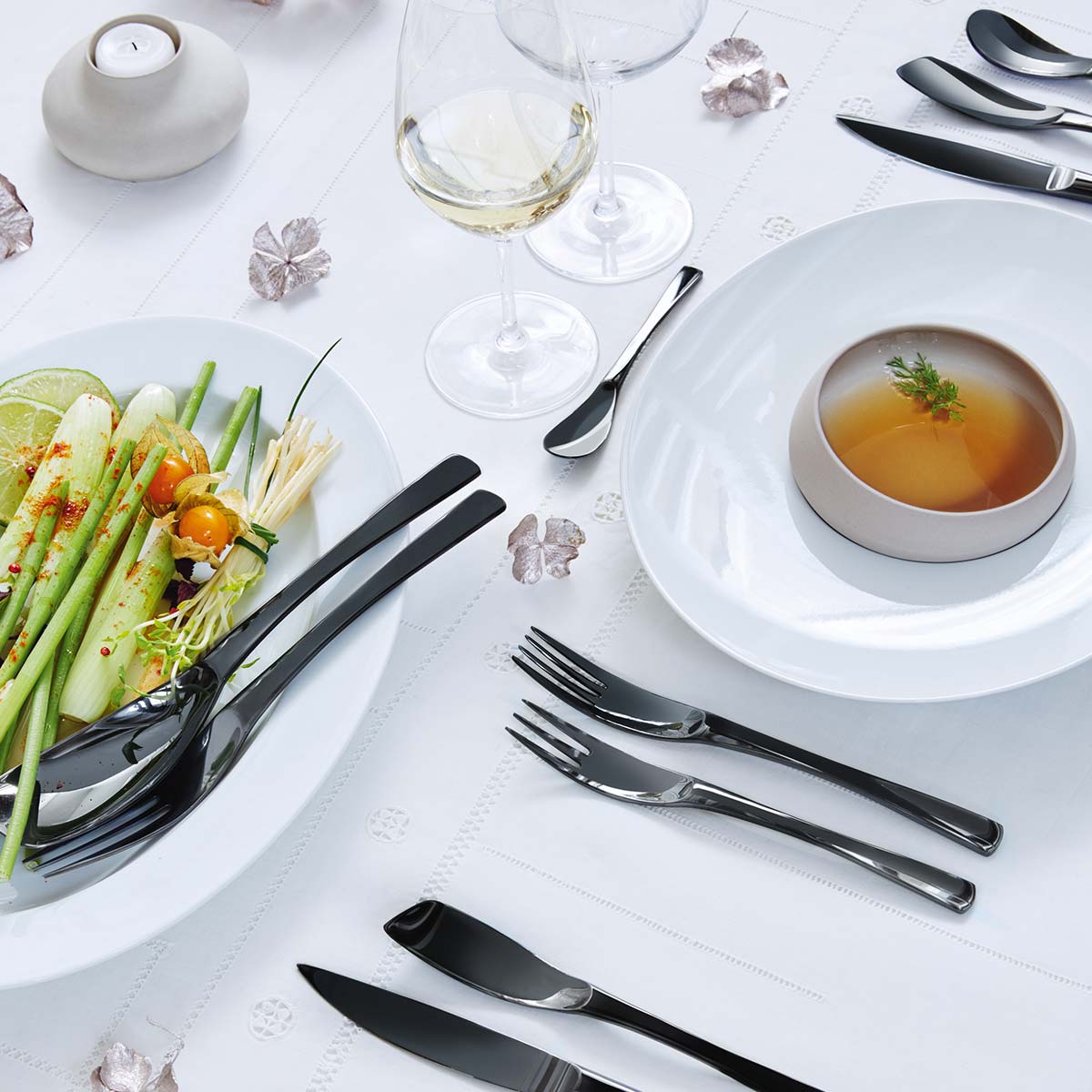 Image du produit: XY BLACK MIRROR FINISH Dessert spoon