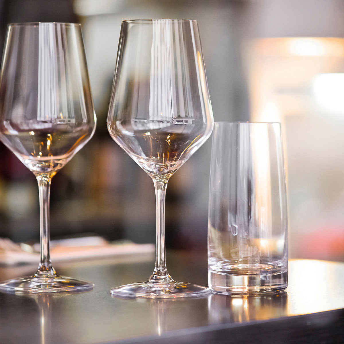 Image du produit: HYPNOTIC Wine glass 36,5 cl jauge 12.5 & 14 cl